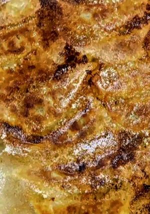 簡単！ニンニクたっぷり羽付き餃子-レシピのメイン写真