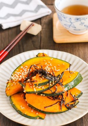 やみつきの美味しさ♡かぼちゃの塩昆布炒め-レシピのメイン写真