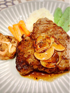 絶品♪にんにくバターのステーキソース♡-レシピのメイン写真