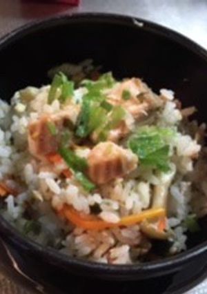 秋鮭の炊き込みご飯-レシピのメイン写真