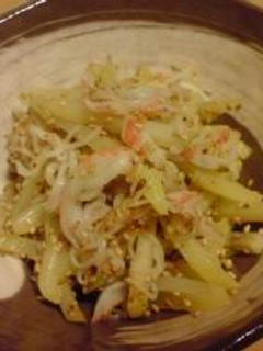 じゃがいもとカニカマの胡麻炒め-レシピのメイン写真