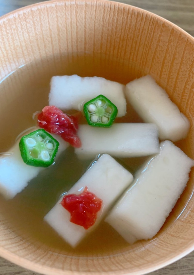 おくらとはんぺんと梅干しのすまし汁-レシピのメイン写真