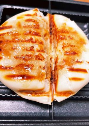 おやきのような「焼き（肉まん）」-レシピのメイン写真