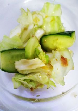 簡単副菜♪キャベツの梅おかか和え-レシピのメイン写真