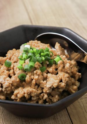 ごま担々麺スープで肉味噌-レシピのメイン写真