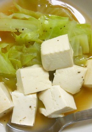 簡単キャベツと豆腐のスープ-レシピのメイン写真