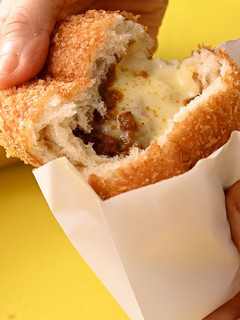チーズカレーパン-レシピのメイン写真