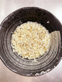 【離乳食後期】レンジでしめじ-レシピのメイン写真