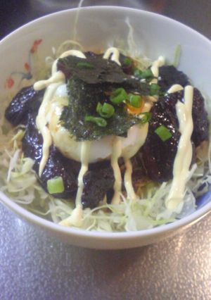 思わず食べ過ぎる！？豚角煮のロコモコ丼♪-レシピのメイン写真