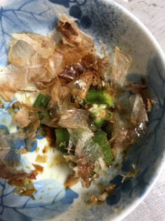 オクラに鰹節入れただけ-レシピのメイン写真
