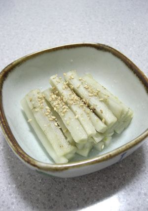 さっぱり味☆ごぼうのすし酢漬け♪-レシピのメイン写真