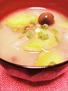 さつま芋ときのこで秋のお味噌汁-レシピのメイン写真