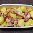 じゃがいもとベーコンの煮物