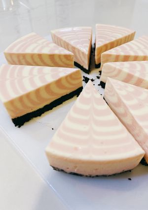 イチゴマーブル☆レアチーズケーキ-レシピのメイン写真