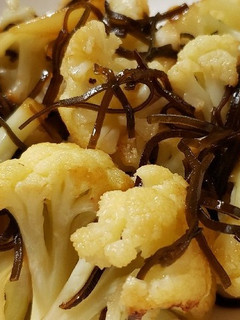 カリフラワーの塩昆布炒め-レシピのメイン写真