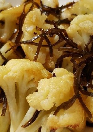 カリフラワーの塩昆布炒め-レシピのメイン写真