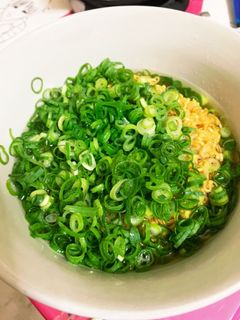 簡単!ねぎだくチキンラーメン-レシピのメイン写真