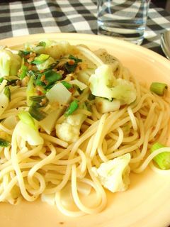 葱とアンチョビのガーリックパスタ-レシピのメイン写真
