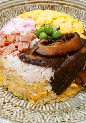 インパクト抜群の五目チャーハン-レシピのメイン写真