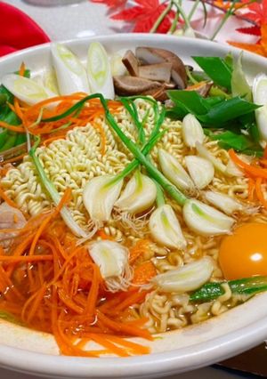 簡単！発芽ニンニクの味噌ラーメン鍋-レシピのメイン写真