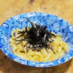 รูปของ 海苔佃煮のバター醤油ミルクのまぜうどん