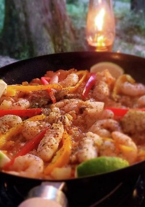 フライパンで簡単パエリア＊キャンプ飯にも-レシピのメイン写真