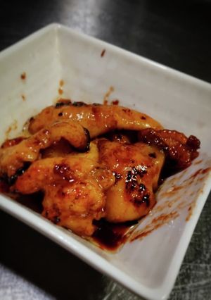 鶏皮の蒲焼き〜w❨(@≧↺≦@)❩ノ-レシピのメイン写真
