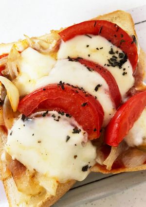 カプレーゼトースト-レシピのメイン写真