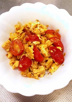 ミニトマトと卵の麺つゆバター炒め-レシピのメイン写真