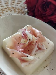 豆腐と生ハムとミョウガのアペロ-レシピのメイン写真