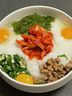 夏バテの名残を吹き飛ばす簡単バクダン丼-レシピのメイン写真