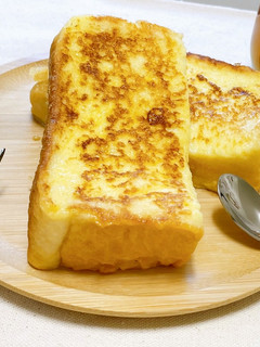 秋田の生はちみつ食パンでフレンチトースト-レシピのメイン写真