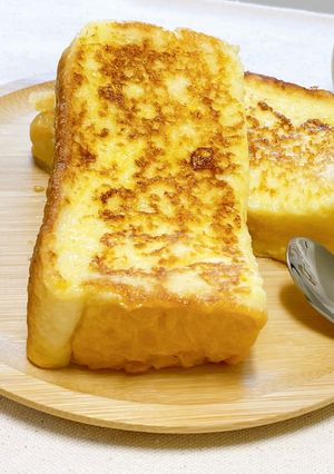 秋田の生はちみつ食パンでフレンチトースト-レシピのメイン写真