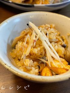 鮭としめじの秋の炊き込みご飯-レシピのメイン写真