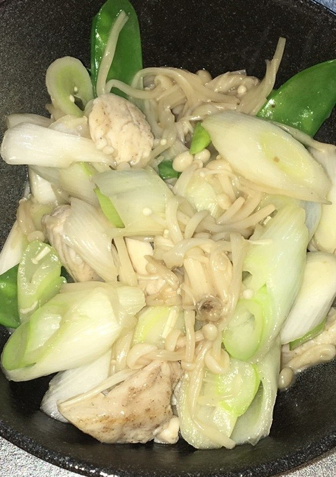 鶏むね肉と絹さやと白ネギの海鮮醤炒め-レシピのメイン写真