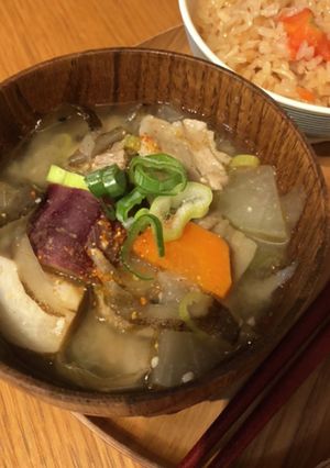 秋野菜たっぷり♪豚汁♪-レシピのメイン写真