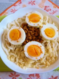 醤油うどん風冷やしうどん57~ゆで卵納豆-レシピのメイン写真