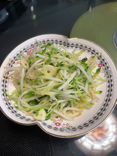 豆苗ともやしの炒め物-レシピのメイン写真