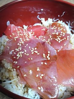 マグロの切り落としで漬け丼-レシピのメイン写真