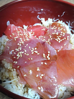 マグロの切り落としで漬け丼-レシピのメイン写真