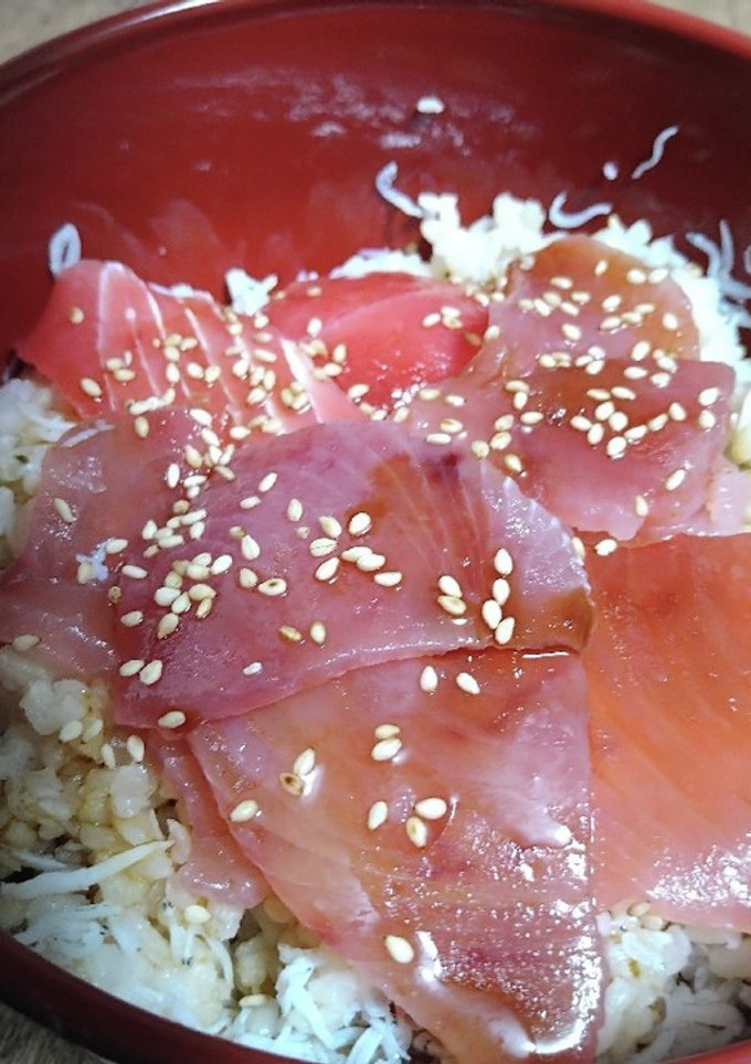 マグロの切り落としで漬け丼-レシピのメイン写真