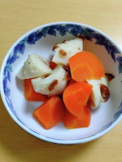 にんじんと焼きちくわの煮物-レシピのメイン写真