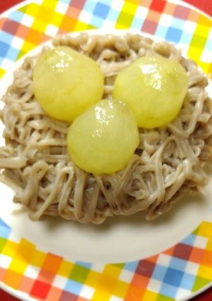 大きなブドウをのせたモンブラン-レシピのメイン写真