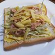 キャベチートースト