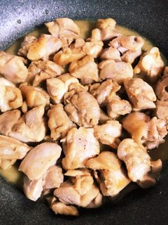 鶏もも肉のガリバタ炒め-レシピのメイン写真