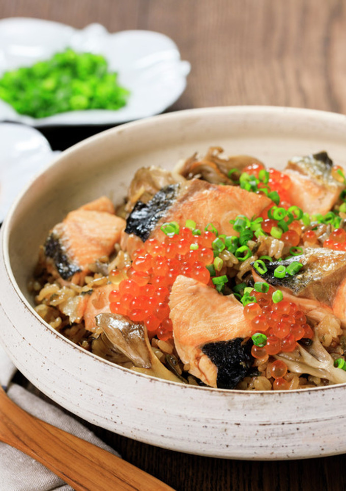 秋鮭の炊き込みご飯-レシピのメイン写真