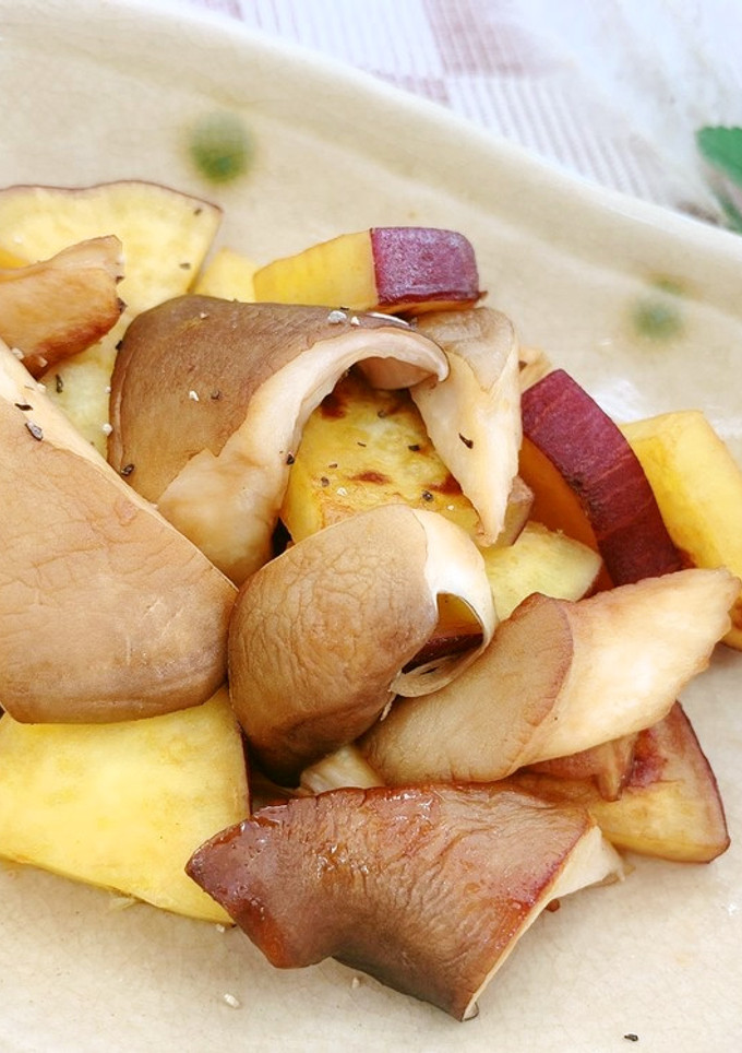 あわび茸とさつまいものバター醤油炒め-レシピのメイン写真