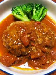 生トマトのデミ煮込み手ごねハンバーグ-レシピのメイン写真