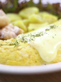 豆腐でふわとろカフェ風オムレツ-レシピのメイン写真
