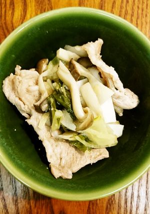 豚としめじの白菜蒸し-レシピのメイン写真